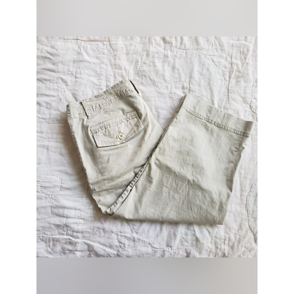 Faded Glory Stretch Capri Pant Beige Size 12 Regular Practical Staple Capsule